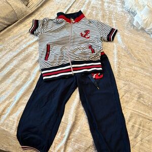 Very cute lounge suit